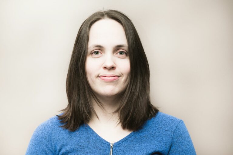 Stephanie Mead, Owner/RMT
