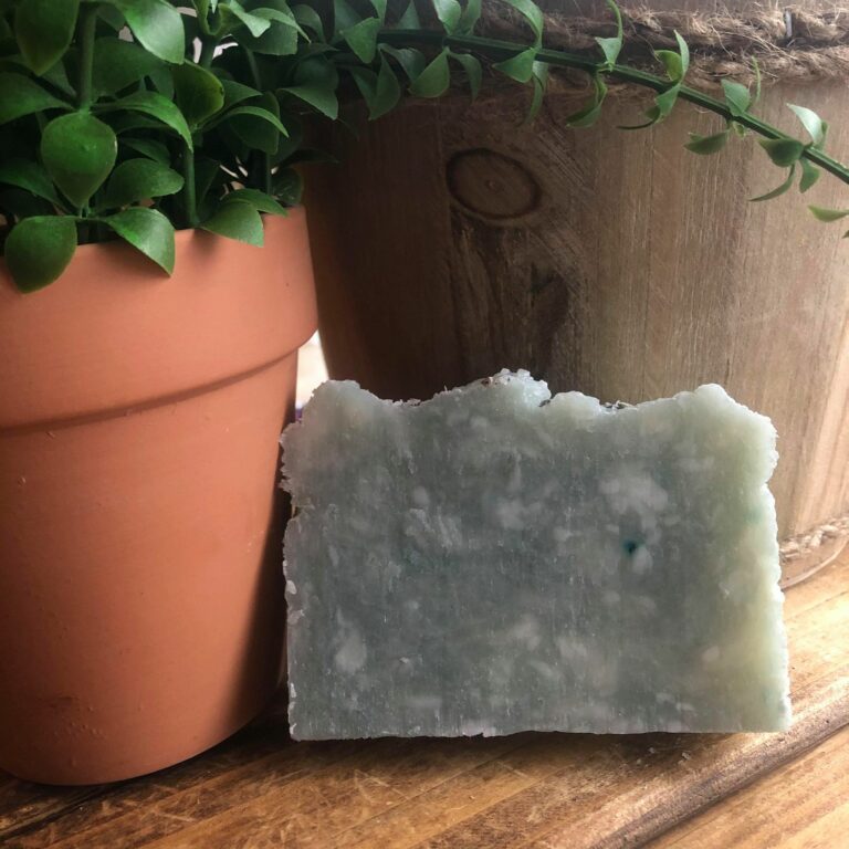 Lavender Farmhouse Final 768x768